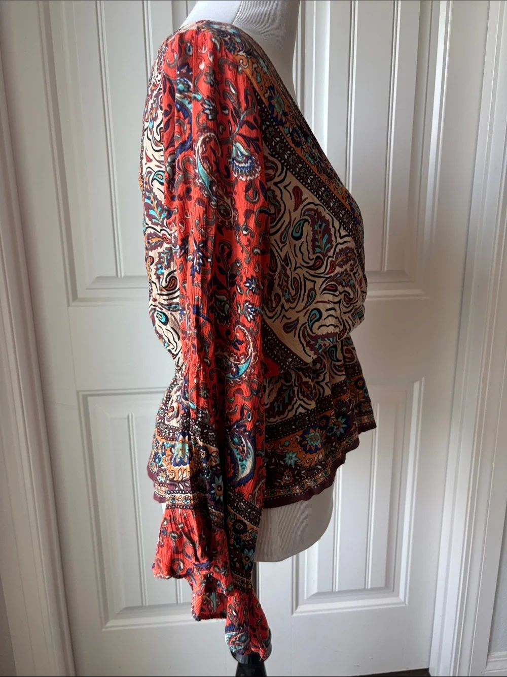 🩷 Free People Multi‑Color Floral Patterned Blouse with Rust & Orange Accents